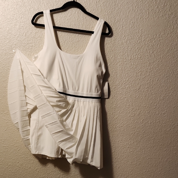 All In Motion White Sleeveless Pleated Tennis Dress with Shorts - Picture 1 of 6